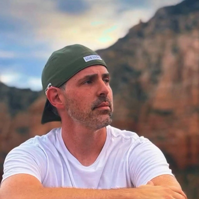 Henry Lawrence, mindset and identity coach and host of The Positive Mindset Podcast